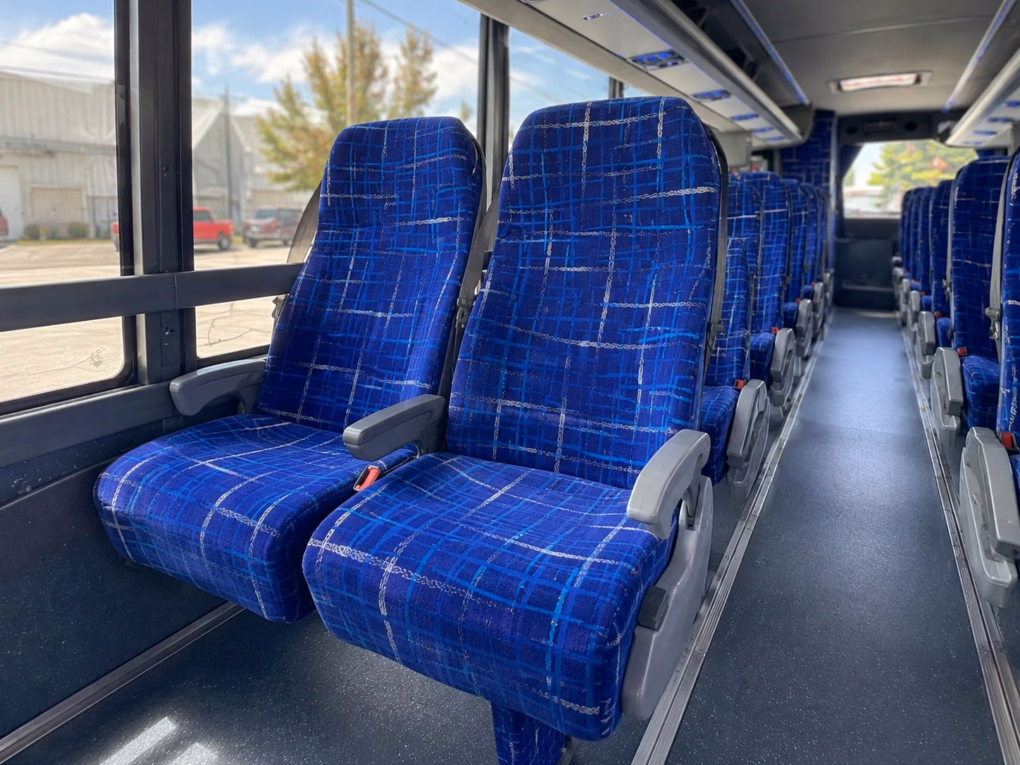 bus type and size how the vehicle you choose changes tampa charter bus prices