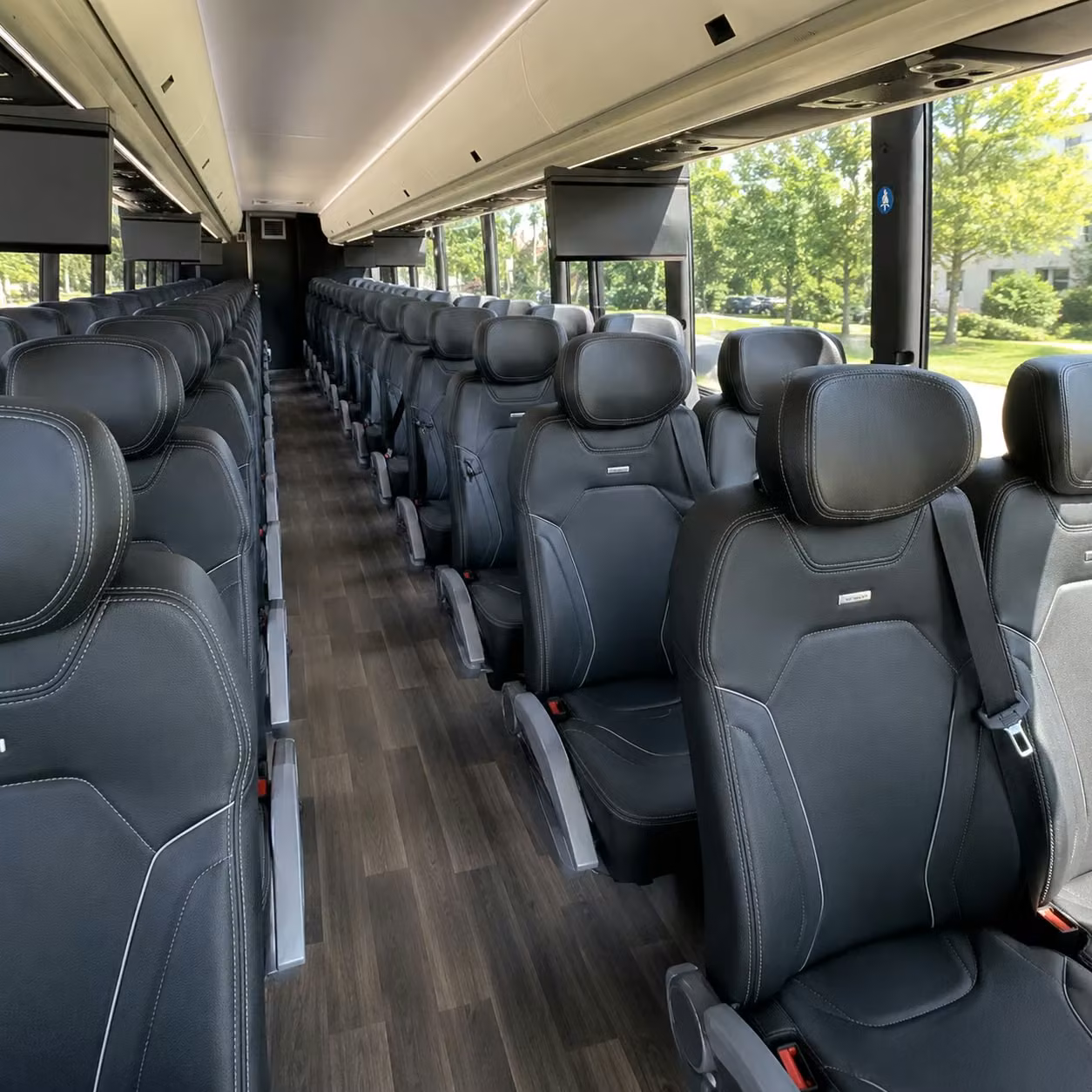 charter bus rentals for macdill air force base personnel transfers in tampa