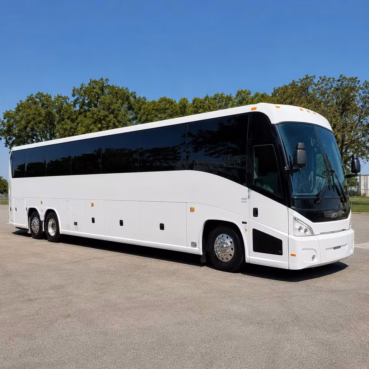 charter bus rentals for tampa concerts and live events at amalie arena and midflorida credit union amphitheatre