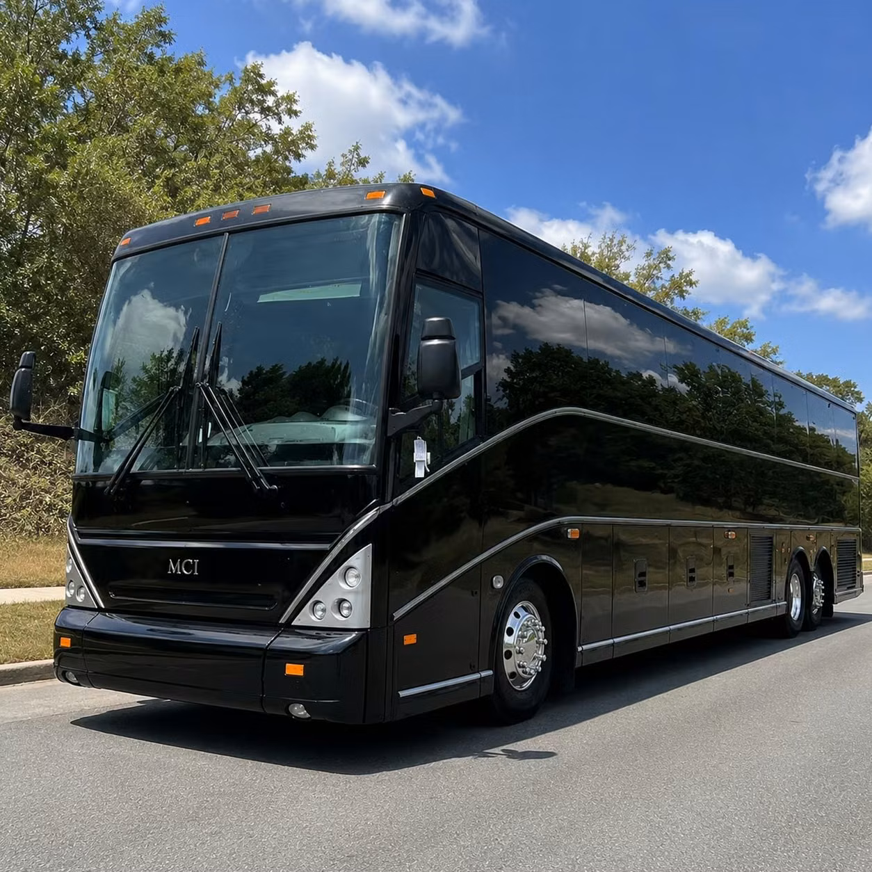 employee shuttle services in tampa that keep your team moving