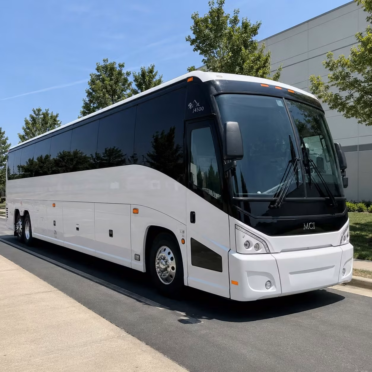 reliable shuttle service for tampa church sunday worship and weekly services